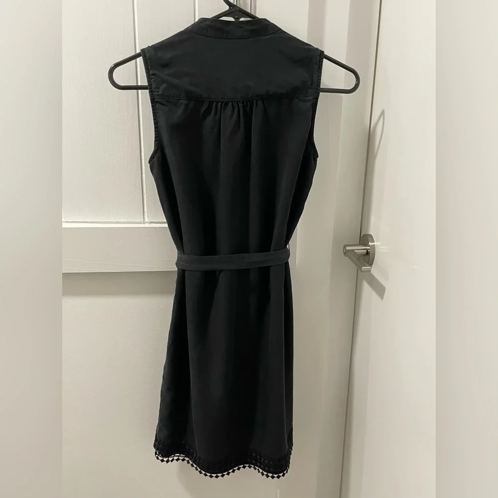 Banana Republic black sleeves dress size 00 petite - Picture 8 of 9